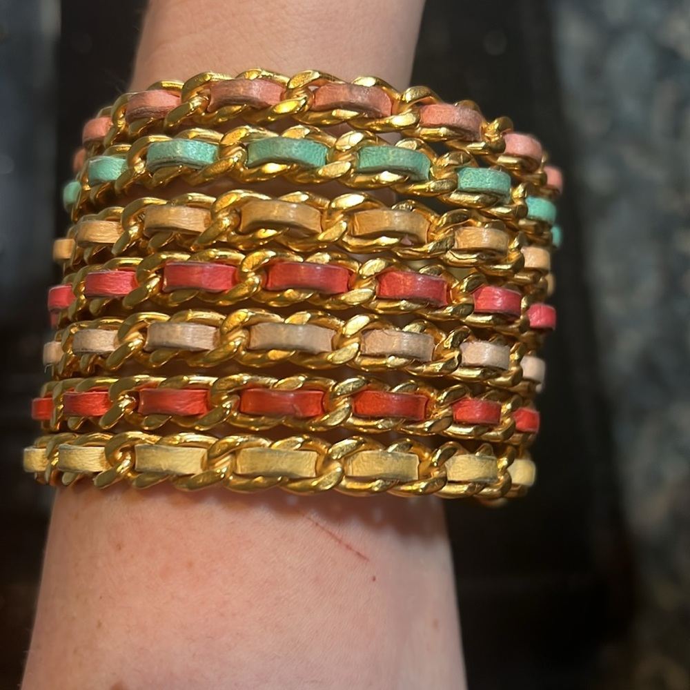 CHANEL Gold Multi-Color Chain Link Bracelet - Picture 4 of 4